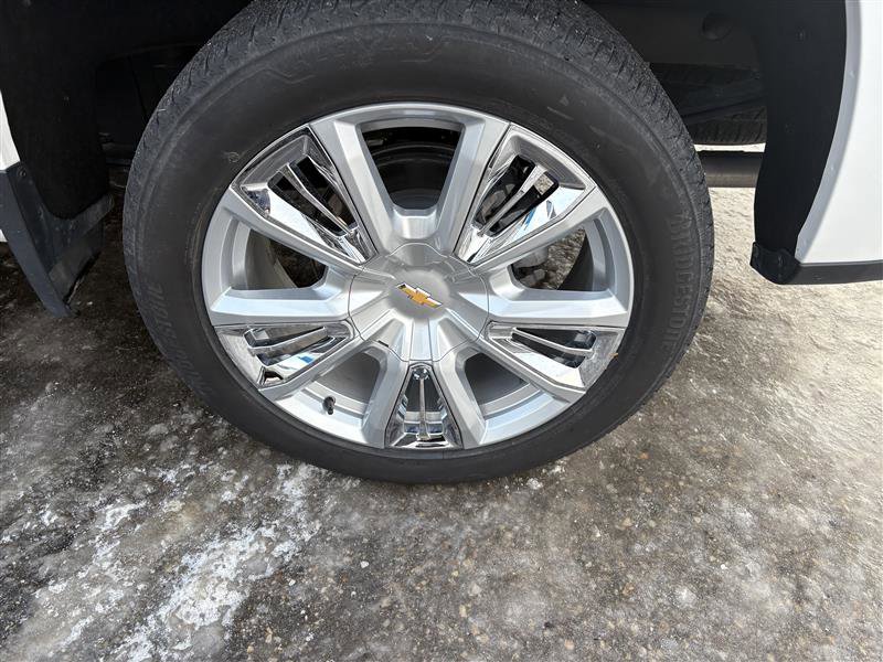 Used 2024 Chevrolet Silverado 1500 High Country w/ Technology Package image 8