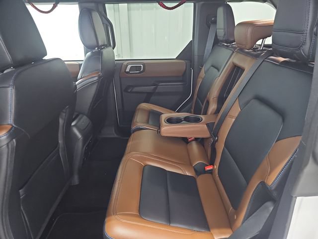 Used 2024 Ford Bronco Outer Banks AWD/4WD image 35