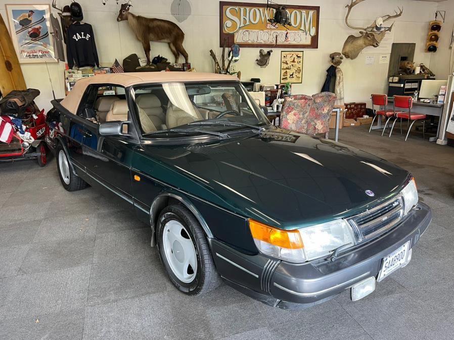 Used 1993 Saab 900 S image 3