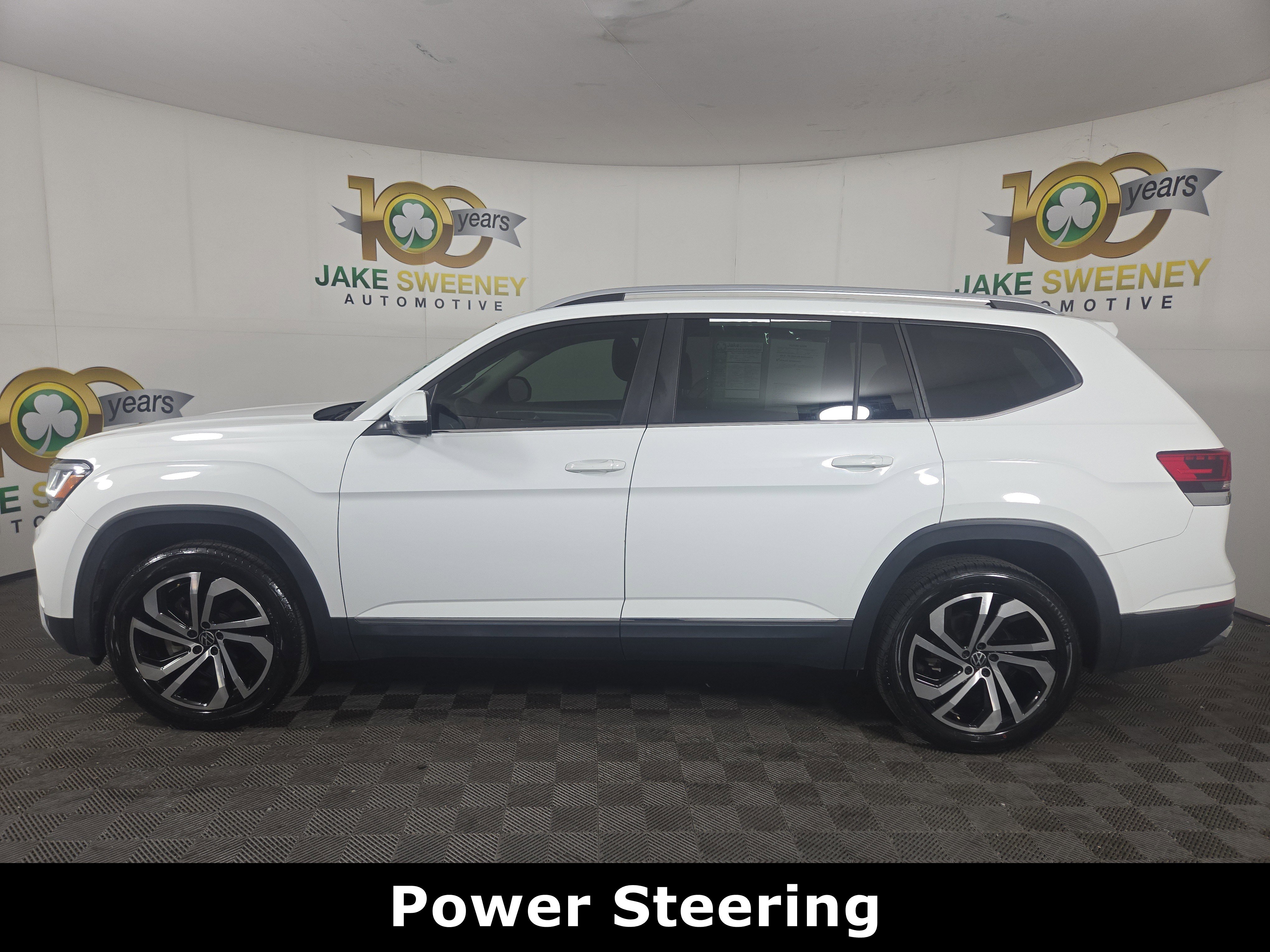 Used 2022 Volkswagen Atlas SEL image 4