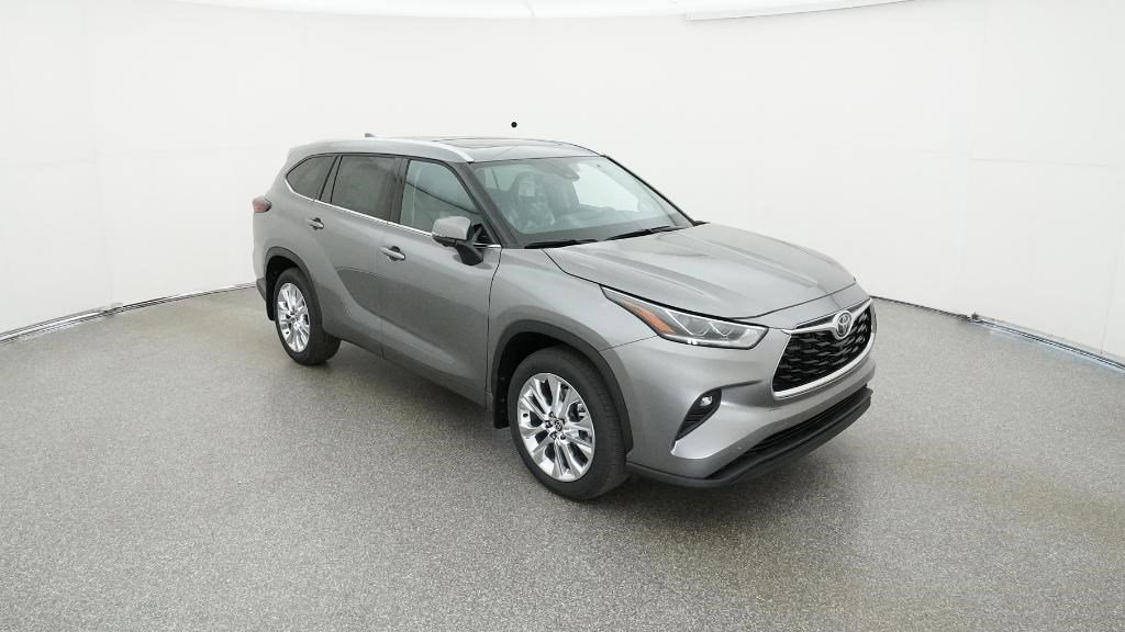 New 2025 Toyota Highlander Limited image 29