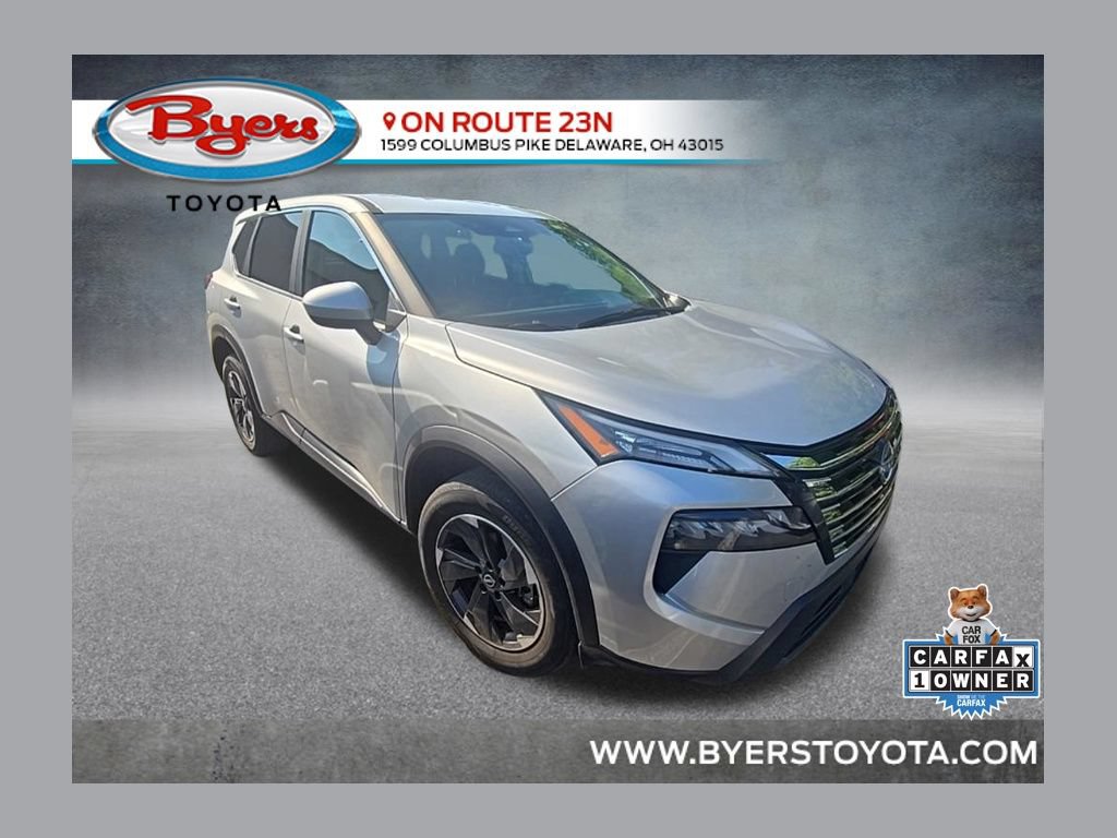 Used 2025 Nissan Rogue SV AWD/4WD image 1