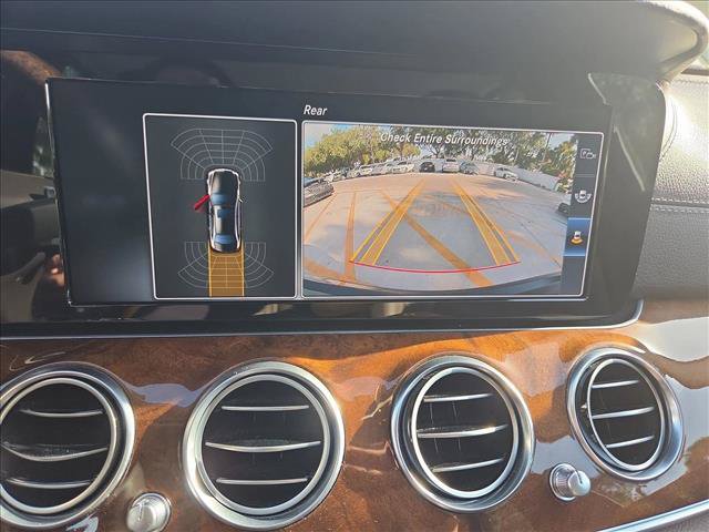Used 2017 Mercedes-Benz E 300 image 11