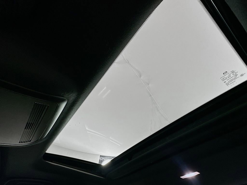 Used 2021 MAZDA MAZDA3 s image 23