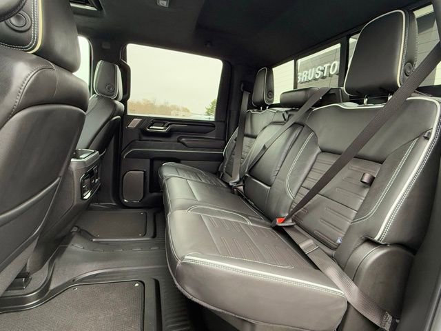 Used 2025 GMC Sierra 2500 AT4X image 24