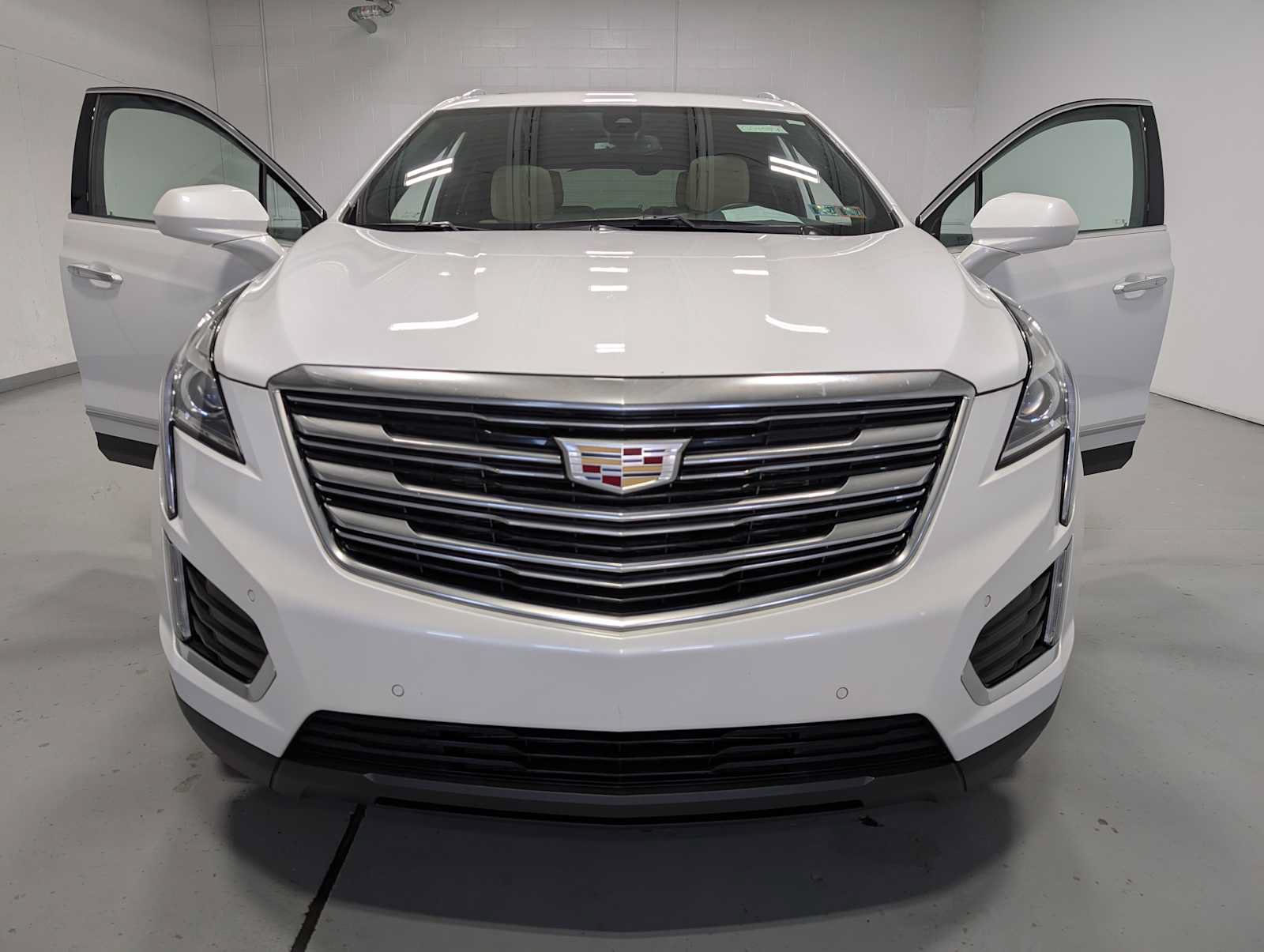 Used 2019 Cadillac XT5 Luxury AWD/4WD image 15