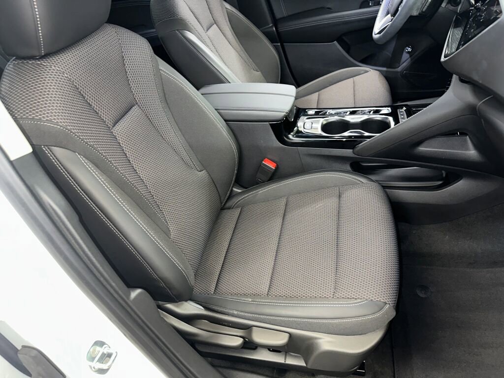 Certified 2023 Buick Envision Preferred w/ Sport Touring Package image 33