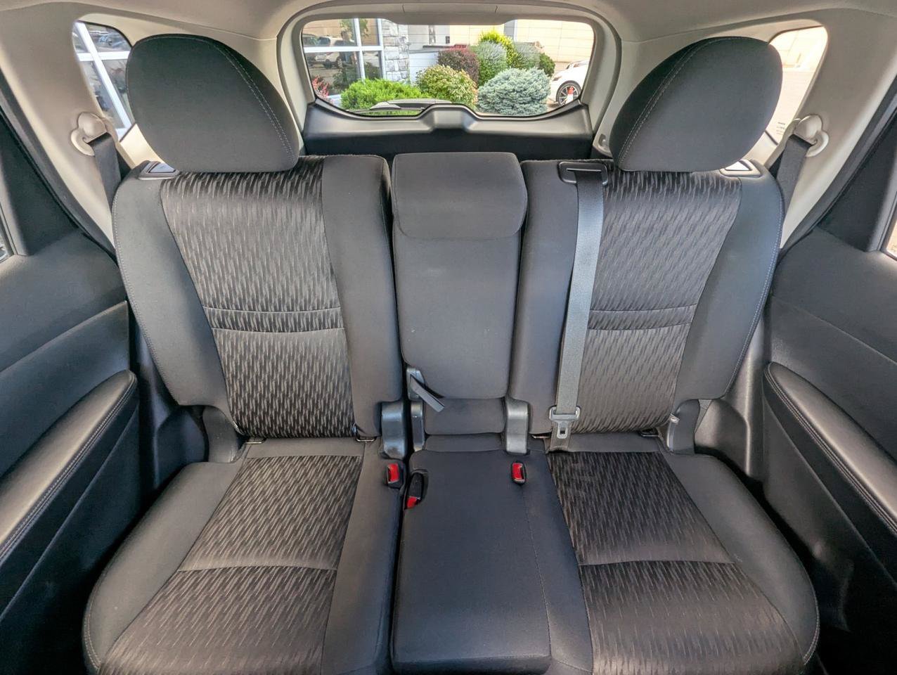 Used 2019 Nissan Rogue S w/ Special Edition Package AWD/4WD image 23