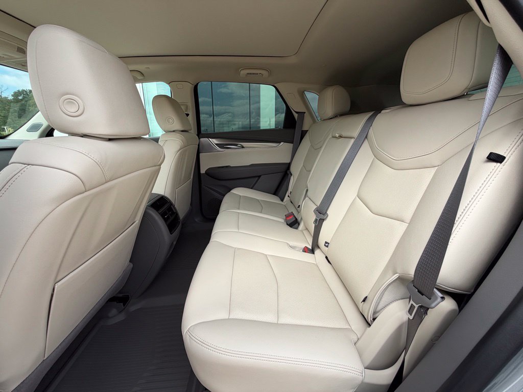 New 2026 Cadillac XT5 Premium Luxury w/ Driver Assist Package FWD image 19