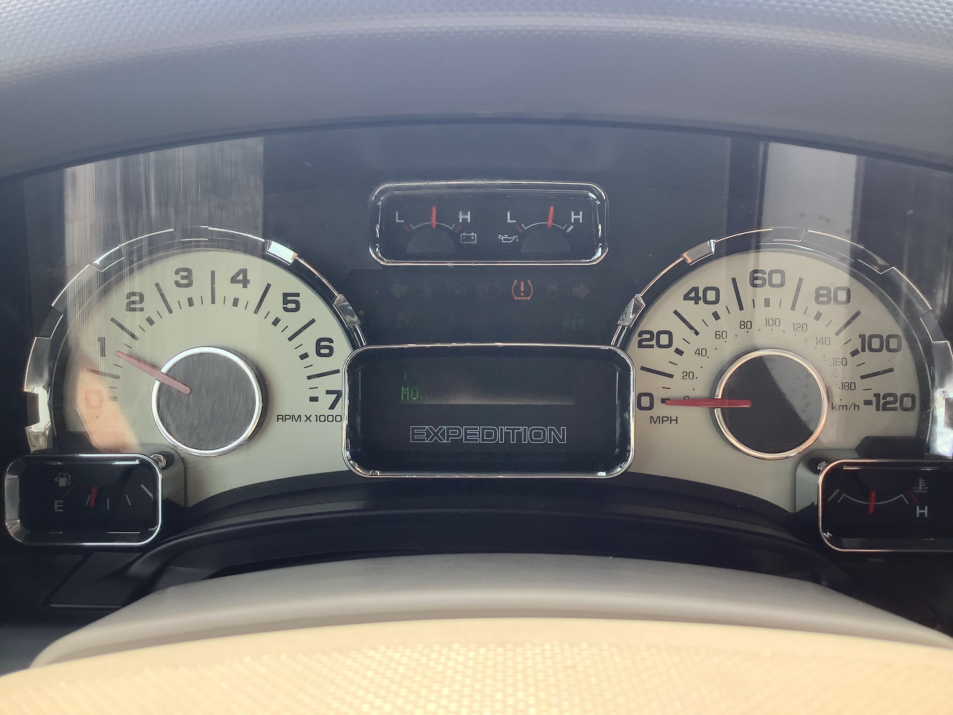 Used 2010 Ford Expedition Limited AWD/4WD image 13