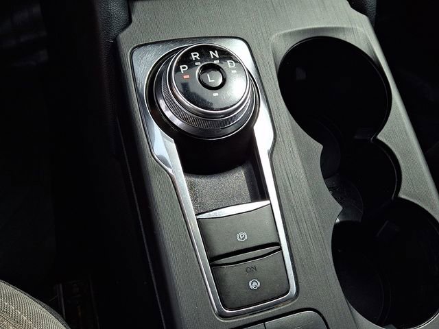 Used 2020 Ford Escape SE image 12
