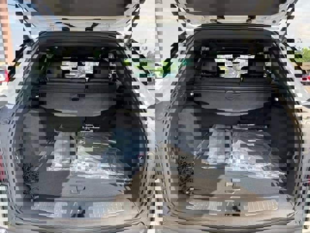 New 2025 Cadillac XT5 Premium Luxury w/ Technology Package FWD image 37