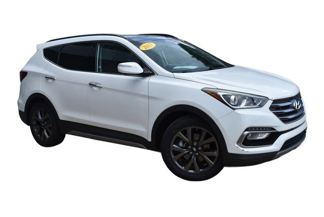 Used 2017 Hyundai Santa Fe Sport FWD image 2