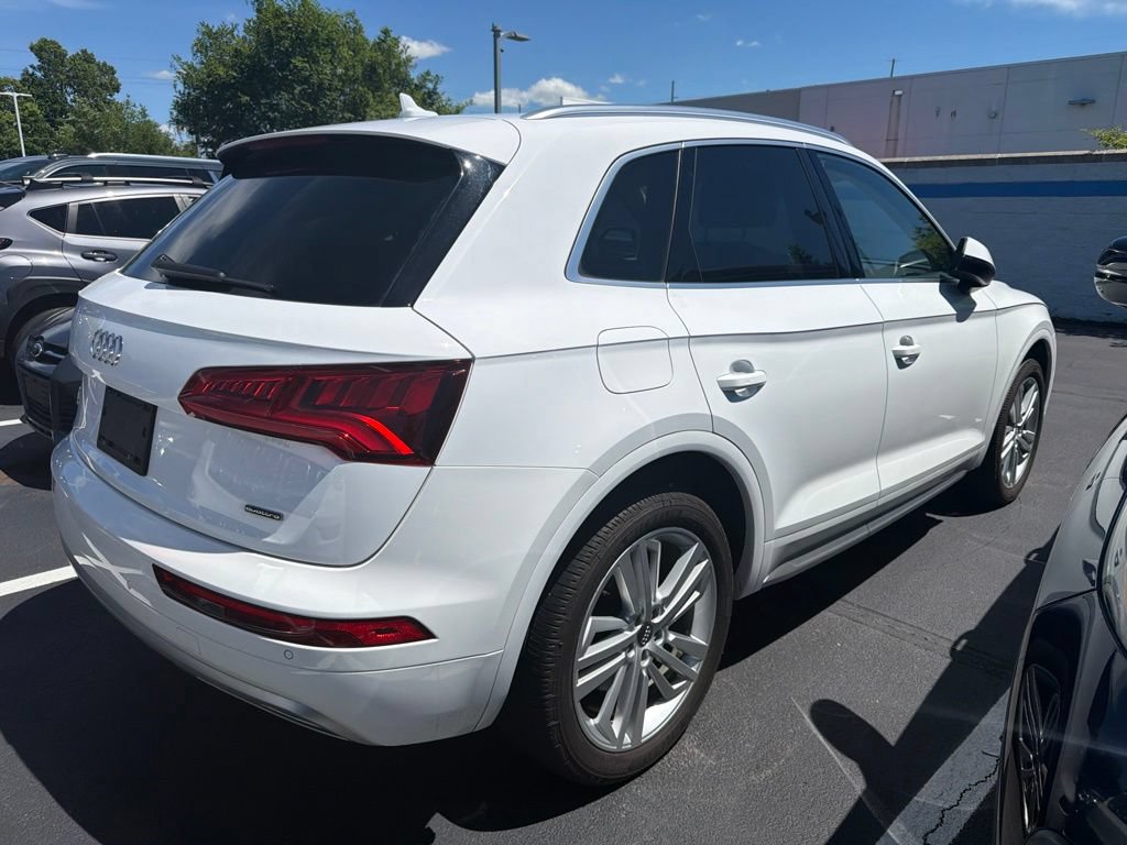 Used 2019 Audi Q5 2.0T Premium Plus w/ Premium Plus Package AWD/4WD image 3