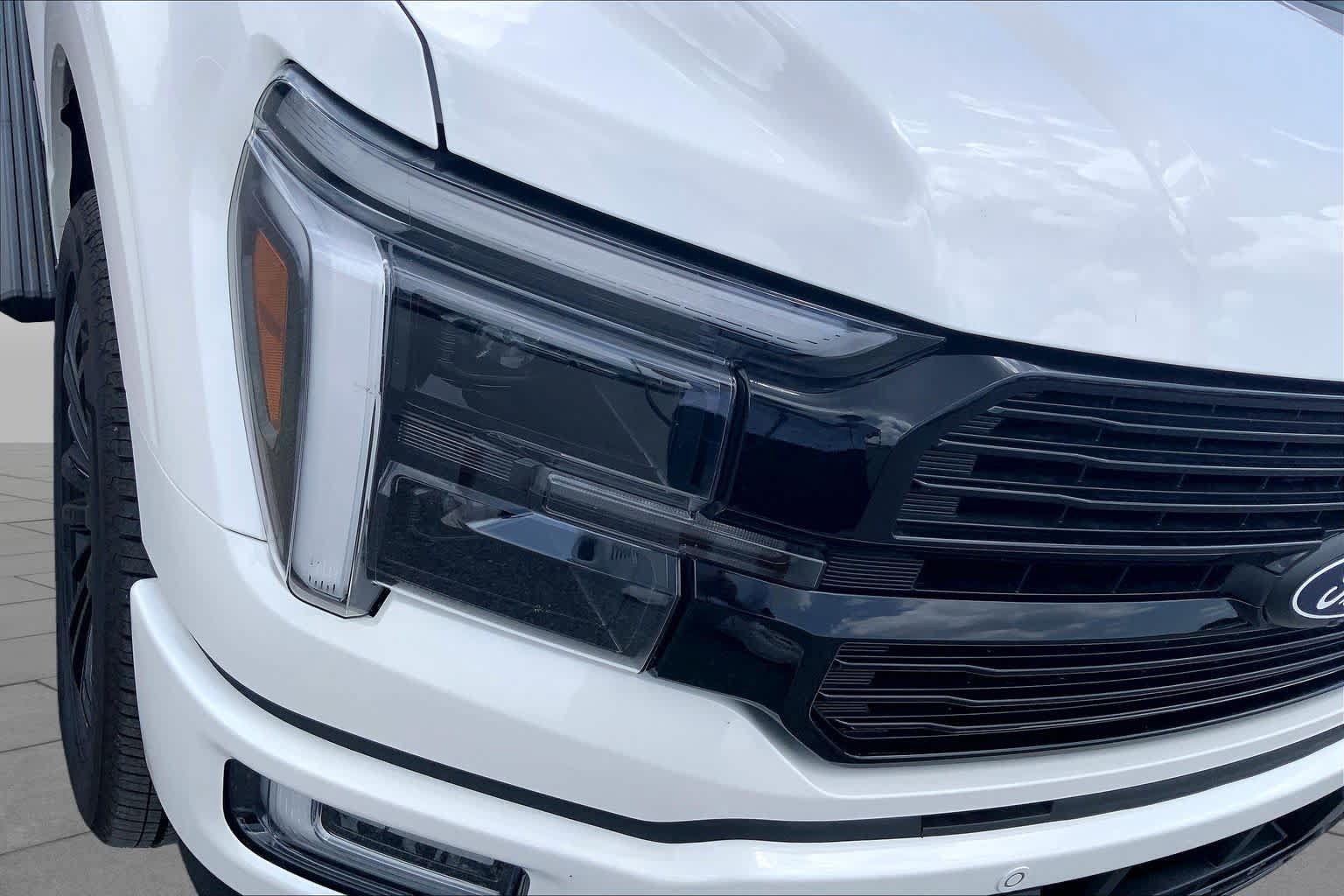 New 2026 Ford F150 Platinum w/ Equipment Group 702A High AWD/4WD image 13