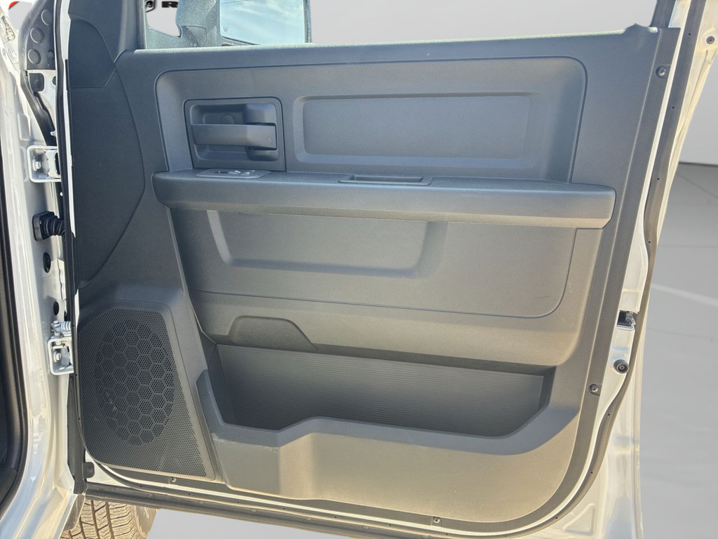 New 2026 RAM 3500 Tradesman AWD/4WD image 41