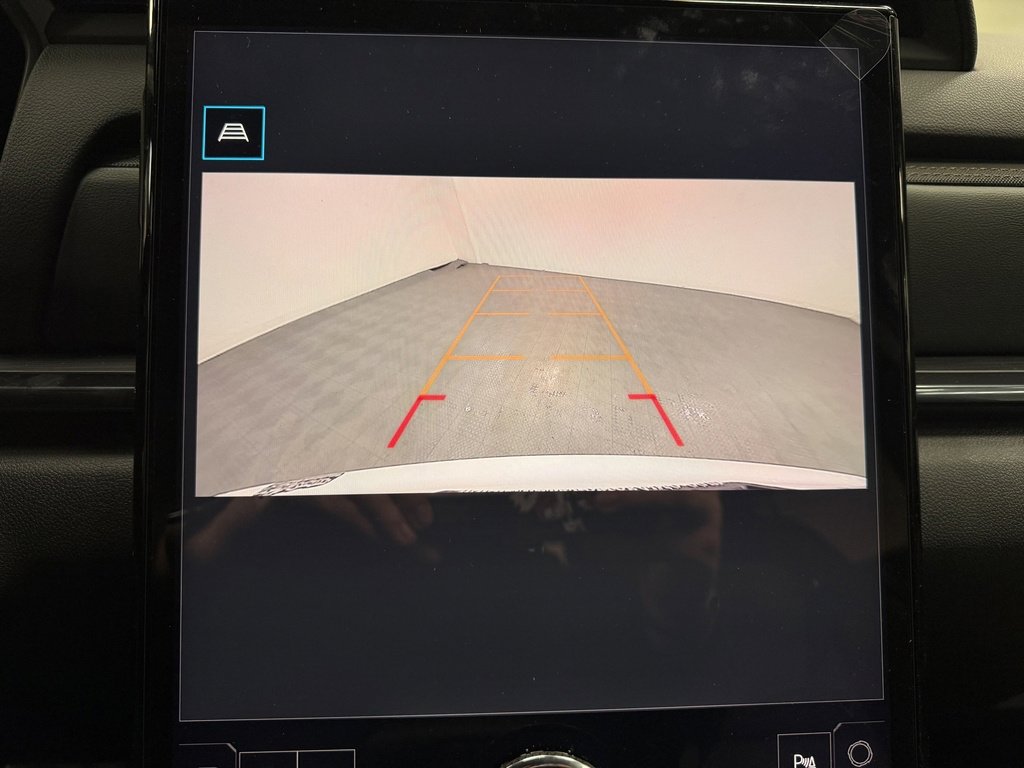 New 2026 GMC Terrain AT4 w/ LPO, Black Badging Package image 30