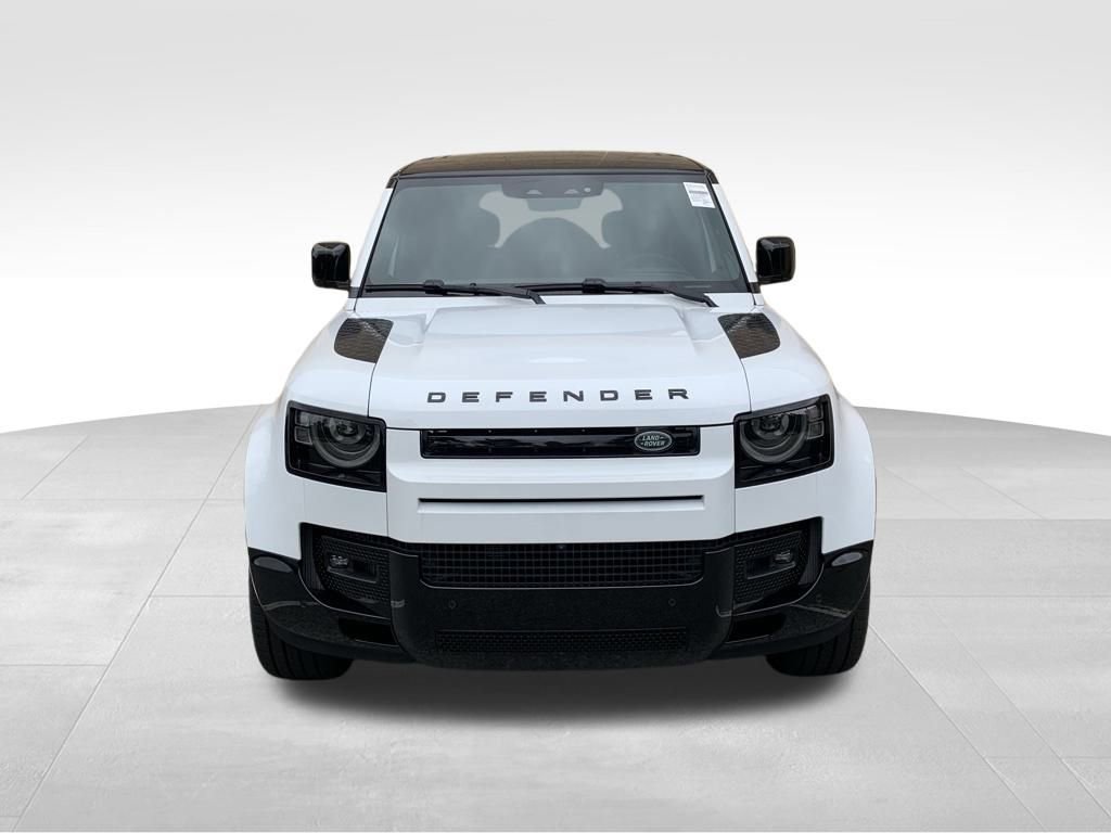 New 2025 Land Rover Defender 110 V8 image 2