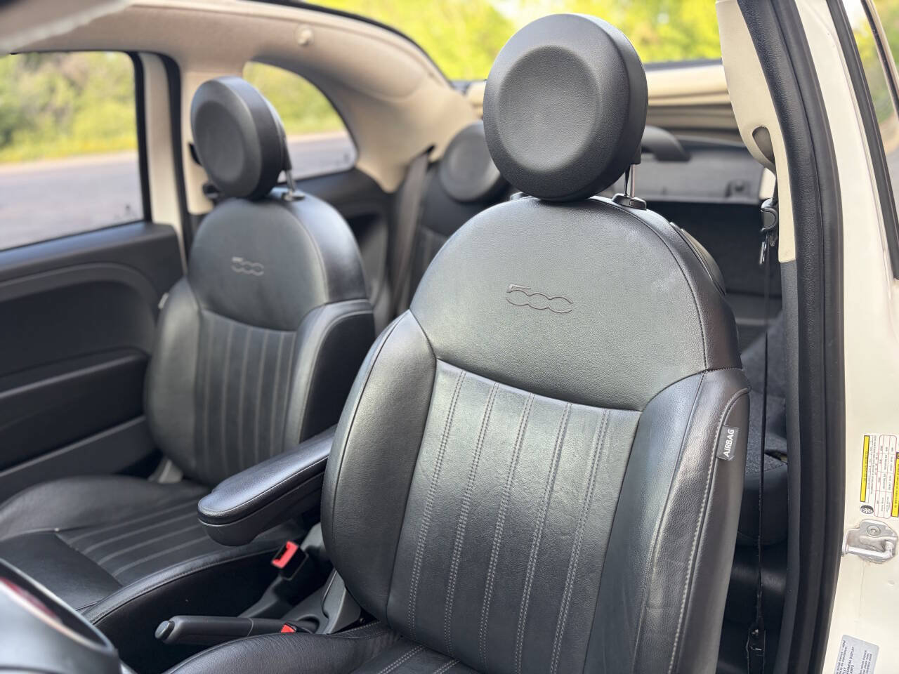 Used 2017 FIAT 500 Lounge FWD image 17