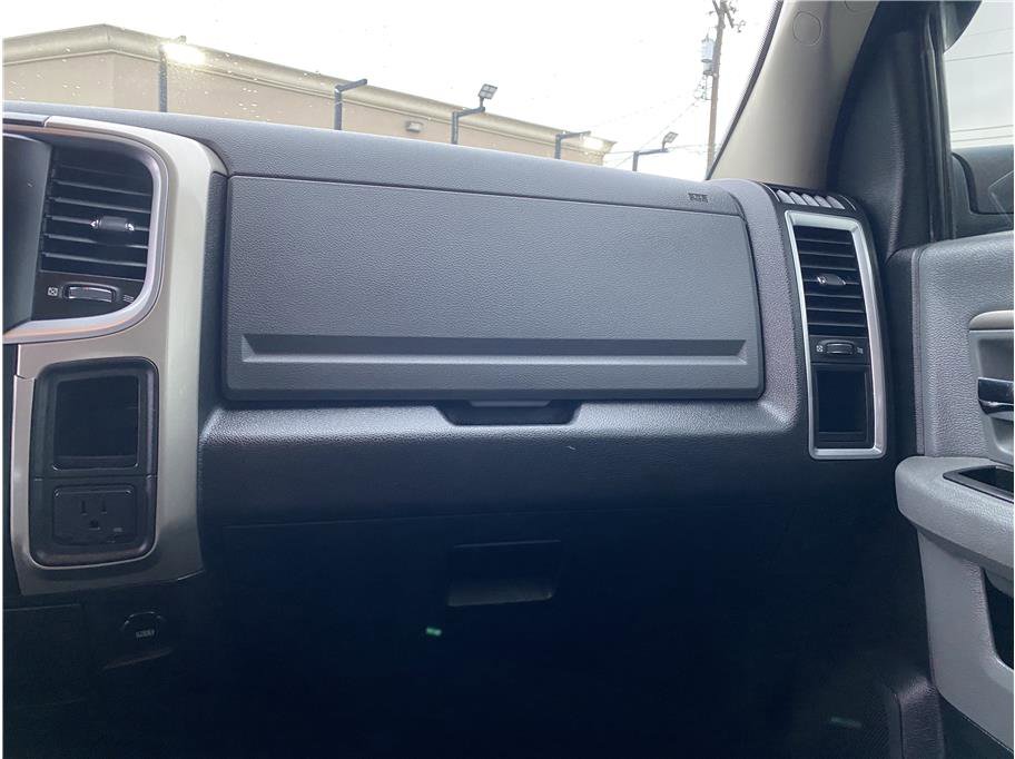 Used 2014 RAM 2500 Big Horn image 15