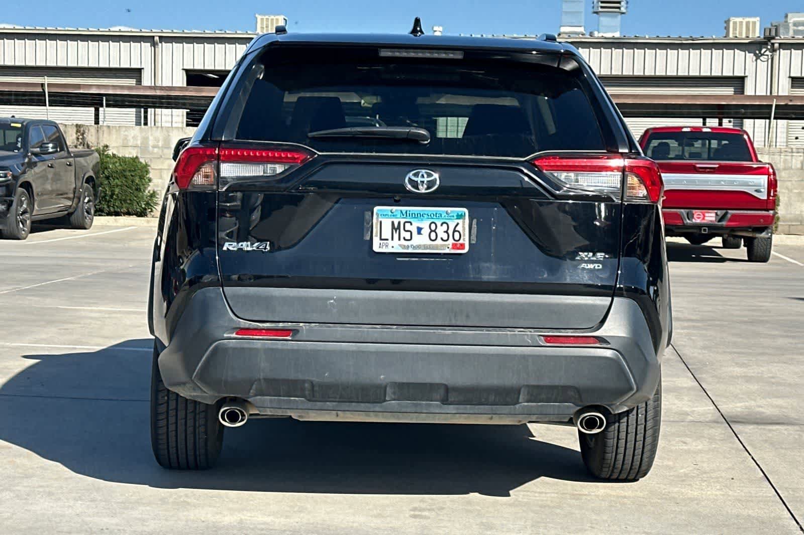 Used 2024 Toyota RAV4 XLE image 8