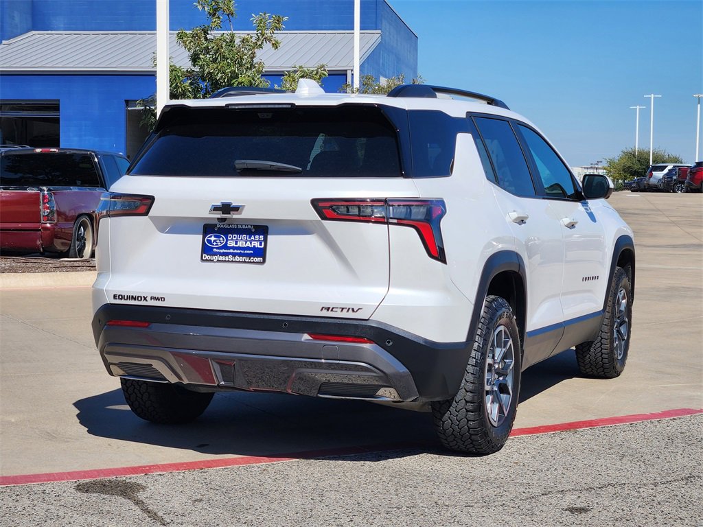 Used 2025 Chevrolet Equinox ACTIV w/ Safety and Technology Package image 3