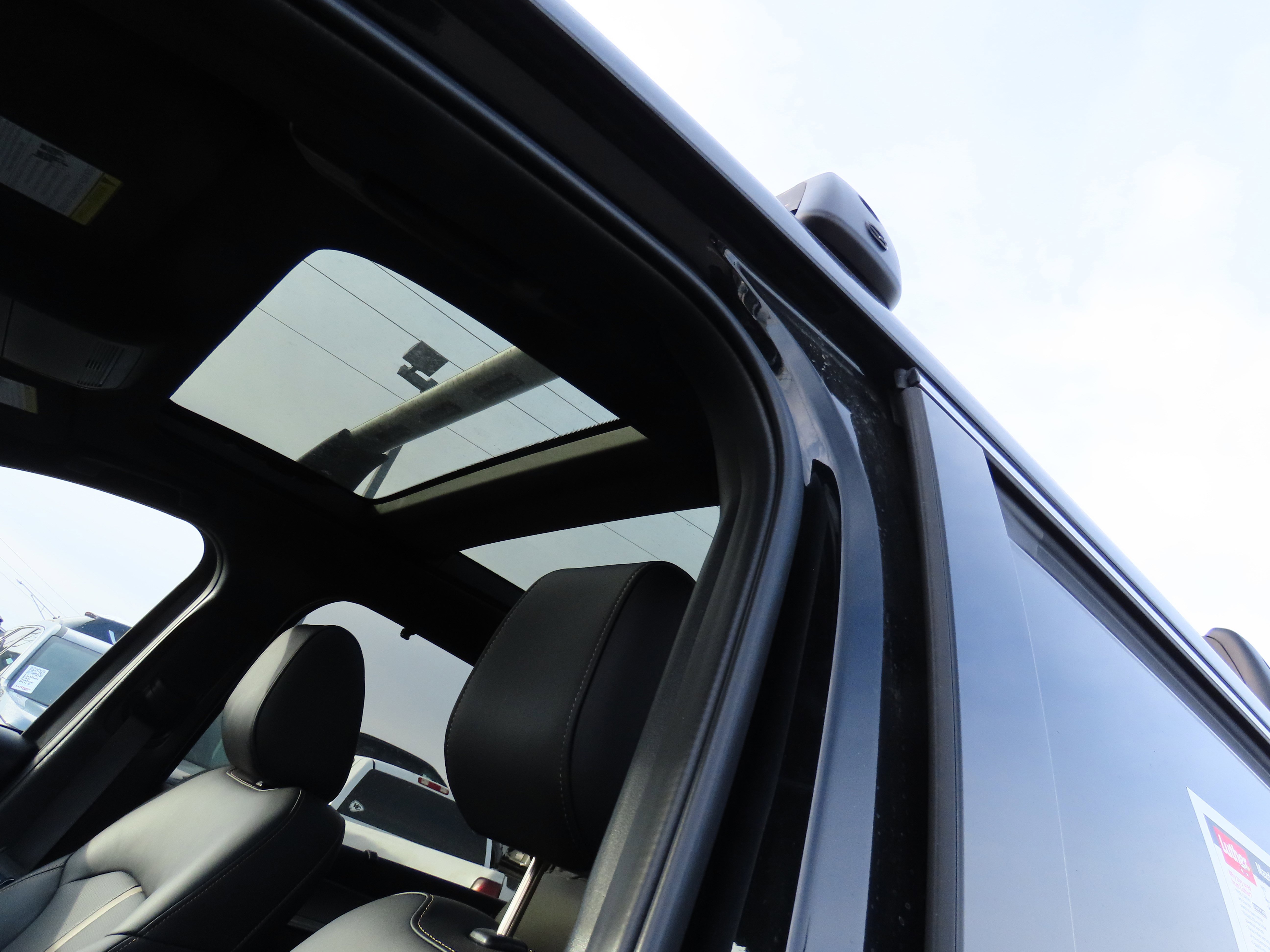 Certified 2025 MAZDA CX-90 Plug-In Hybrid w/ Premium Plus image 39