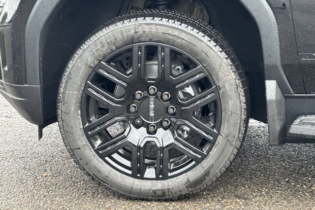 New 2026 GMC Sierra EV Elevation w/ LPO, Elevation Dark Package image 30