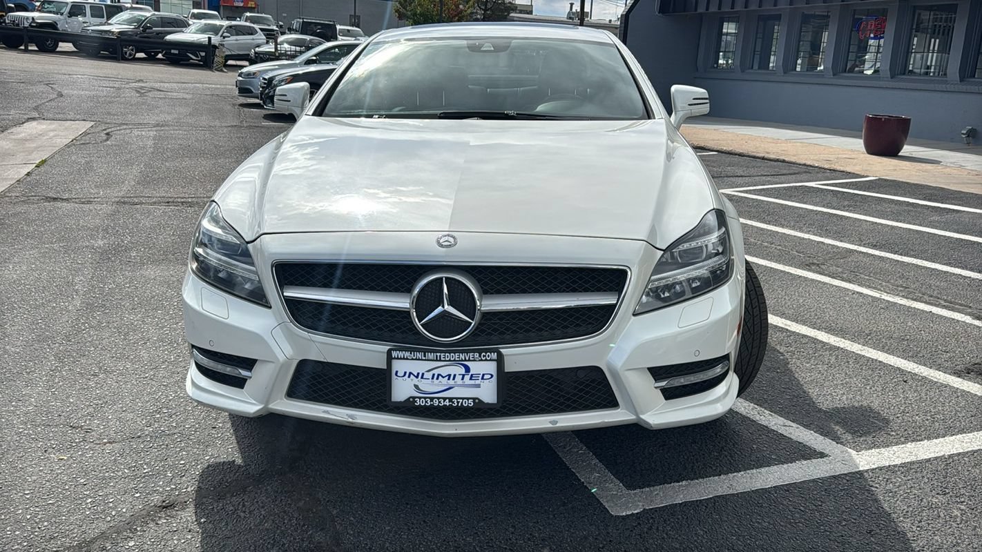 Used 2014 Mercedes-Benz CLS 550 4MATIC w/ Premium 1 Package image 8