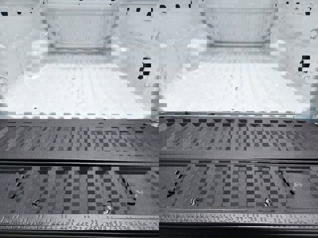 New 2025 GMC Canyon Elevation w/ Convenience Package image 21