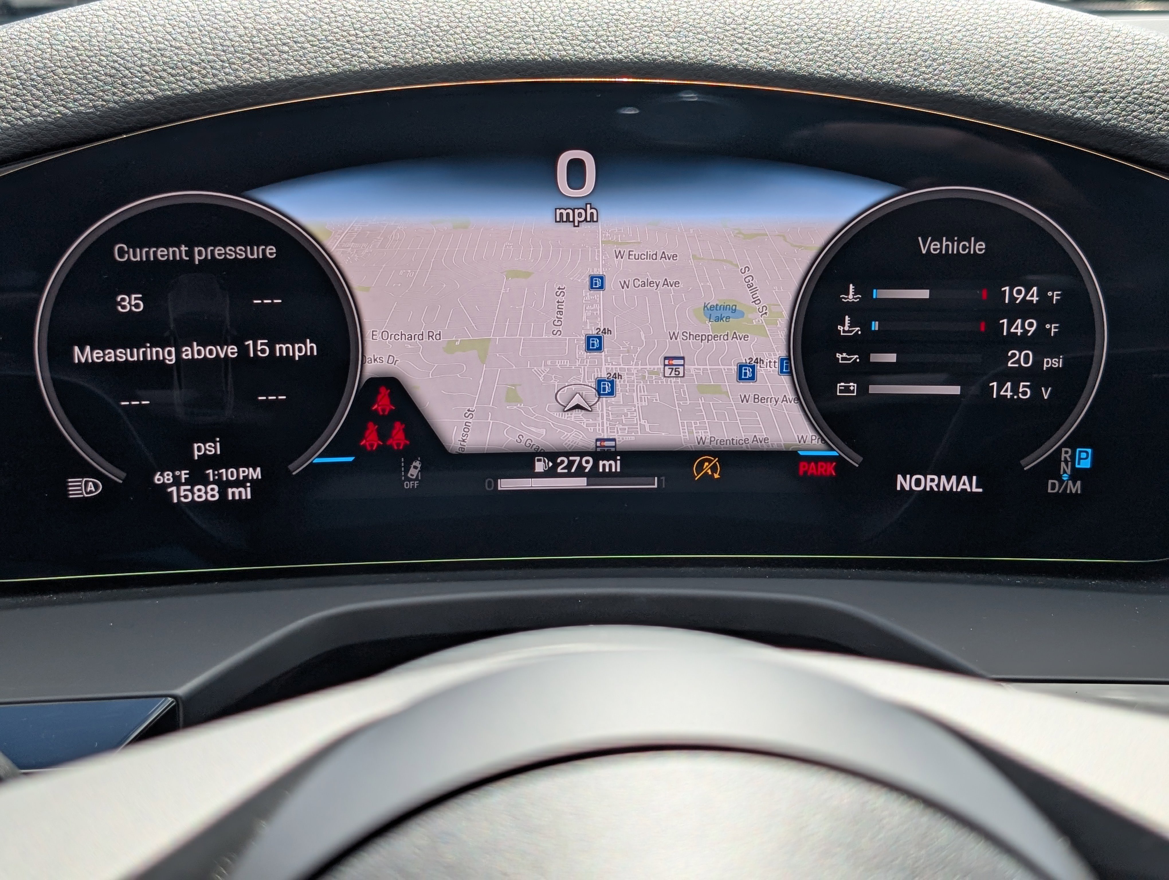 Certified 2025 Porsche Panamera 4 image 36