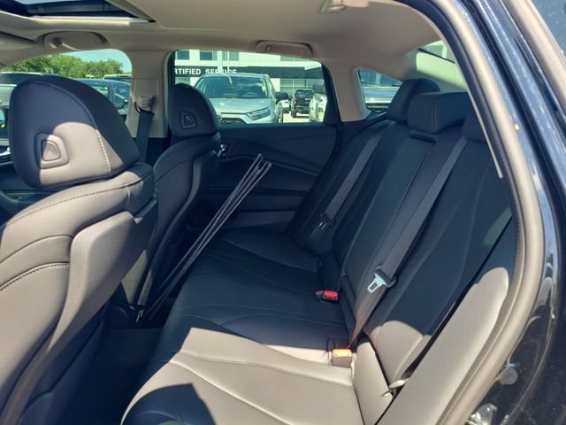 Used 2022 Acura TLX FWD image 10