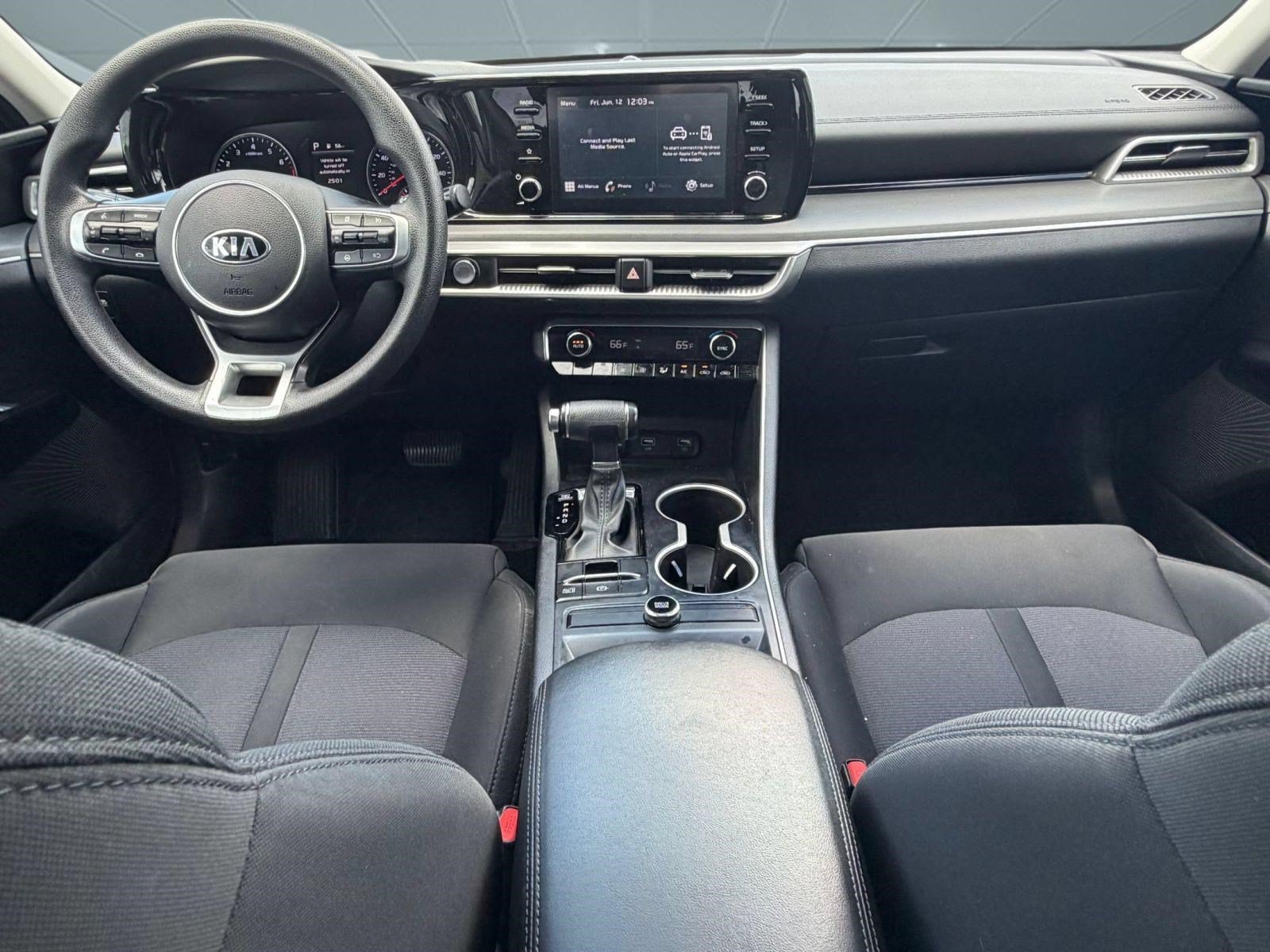 Used 2021 Kia K5 LXS FWD image 10