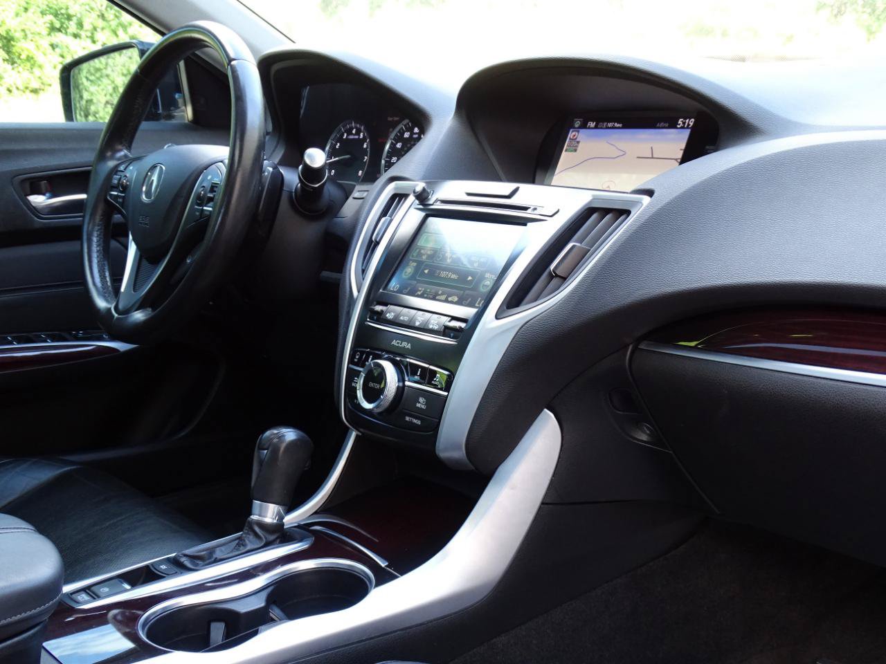 Used 2015 Acura TLX w/ Technology Package FWD image 29