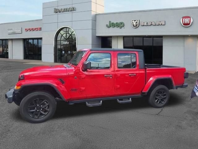 Used 2022 Jeep Gladiator Sport AWD/4WD image 6