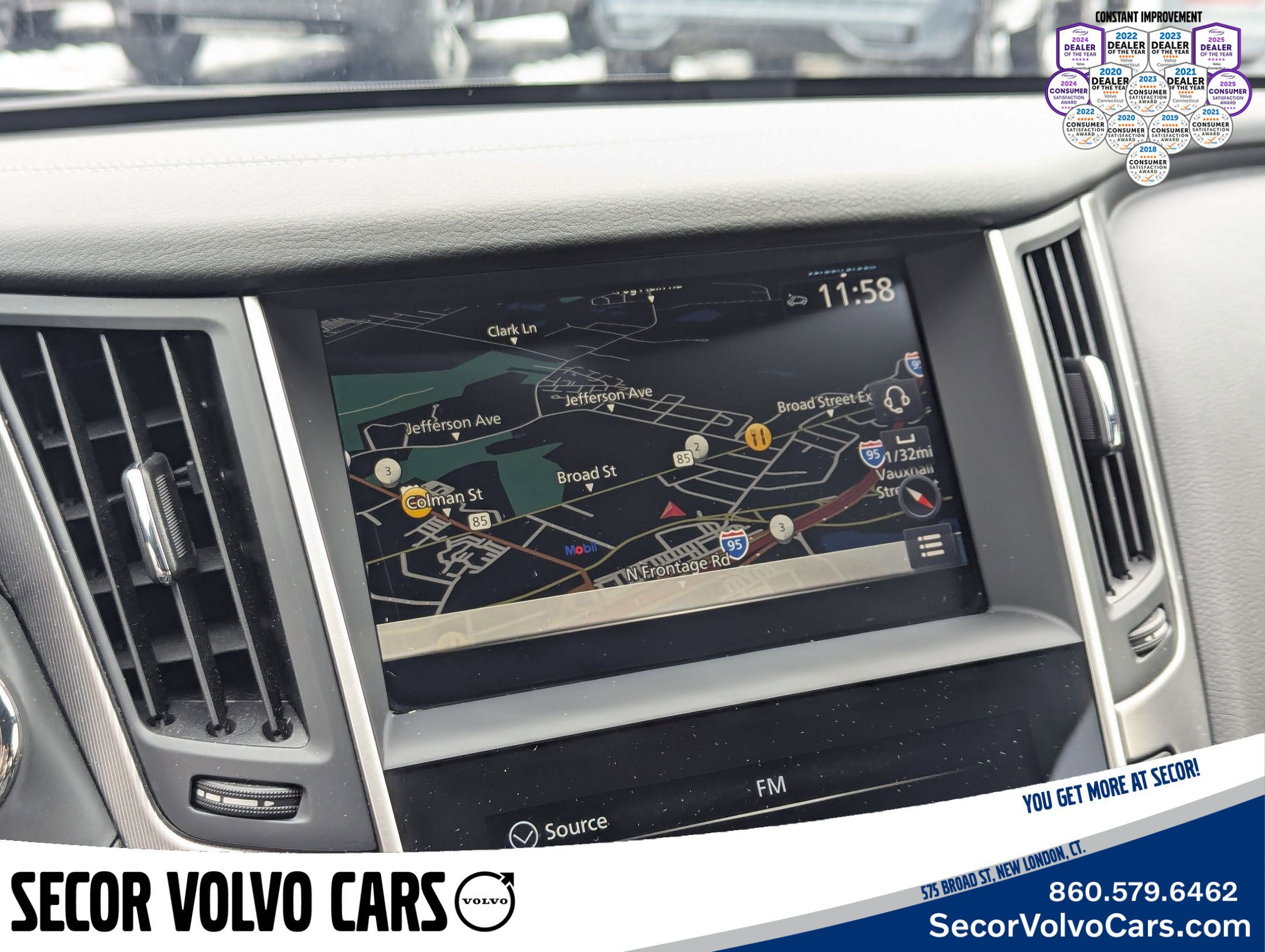 Used 2022 INFINITI Q60 3.0t Luxe w/ Essential Package image 17