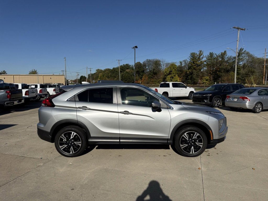 Used 2024 Mitsubishi Eclipse Cross SE image 8