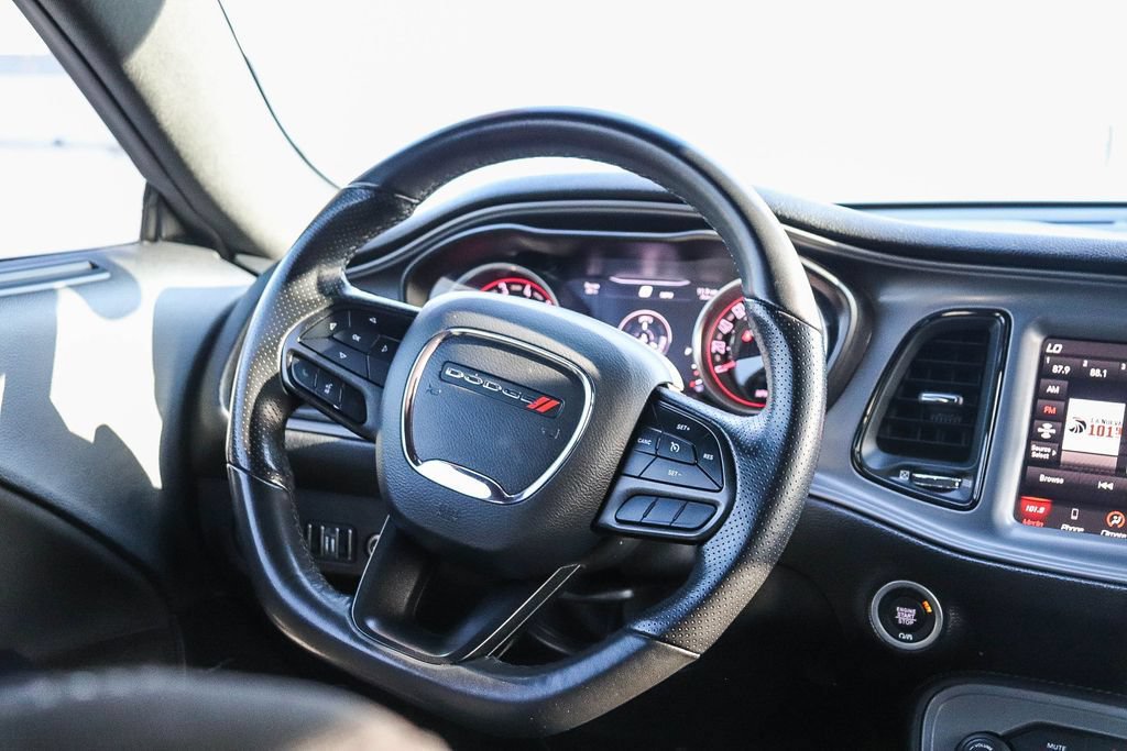 Used 2023 Dodge Challenger R/T Scat Pack RWD image 17