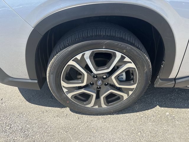 New 2026 Subaru Ascent Limited AWD/4WD image 10
