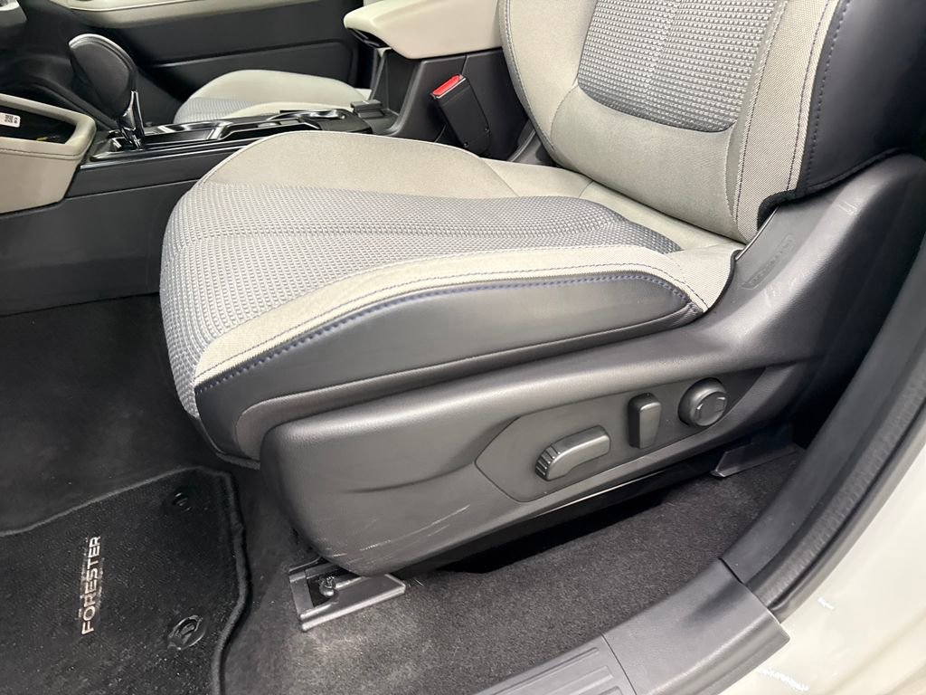 Certified 2026 Subaru Forester Premium image 12