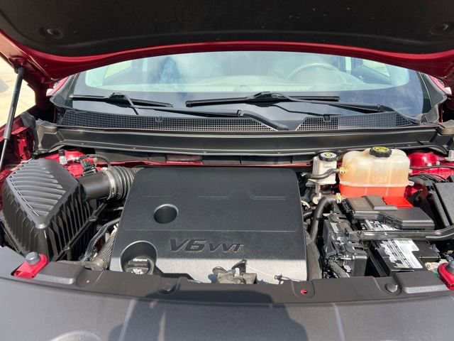 Used 2018 Chevrolet Traverse LT image 36