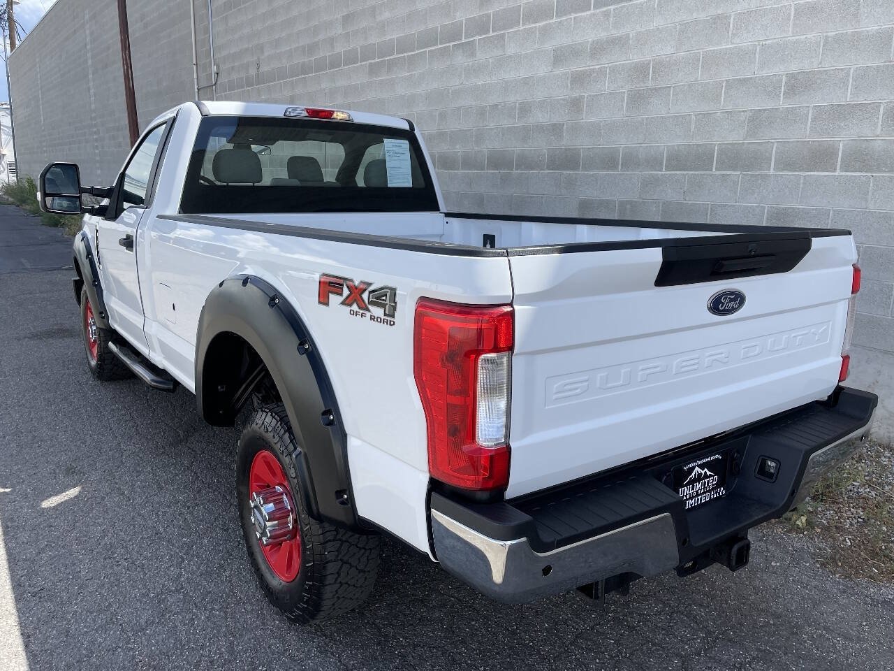 Used 2019 Ford F250 XL w/ Power Equipment Group AWD/4WD image 8