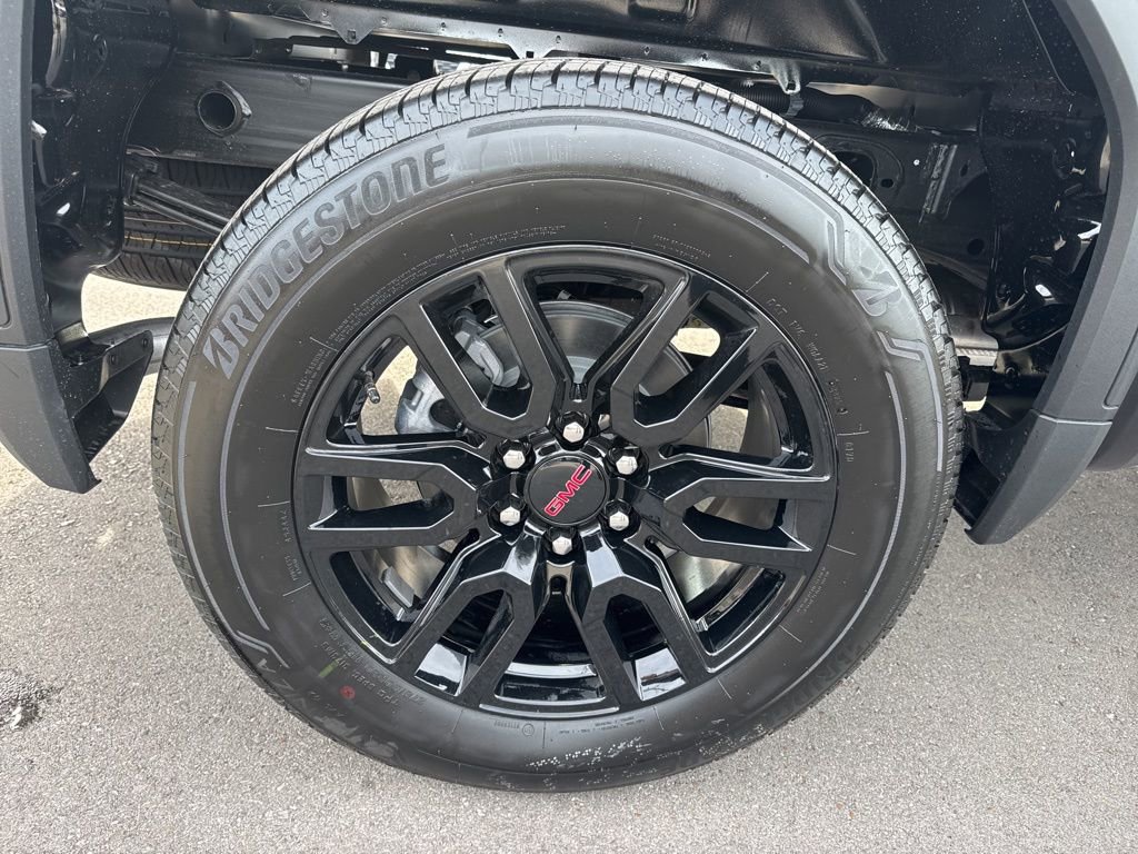 New 2026 GMC Sierra 1500 Elevation image 30