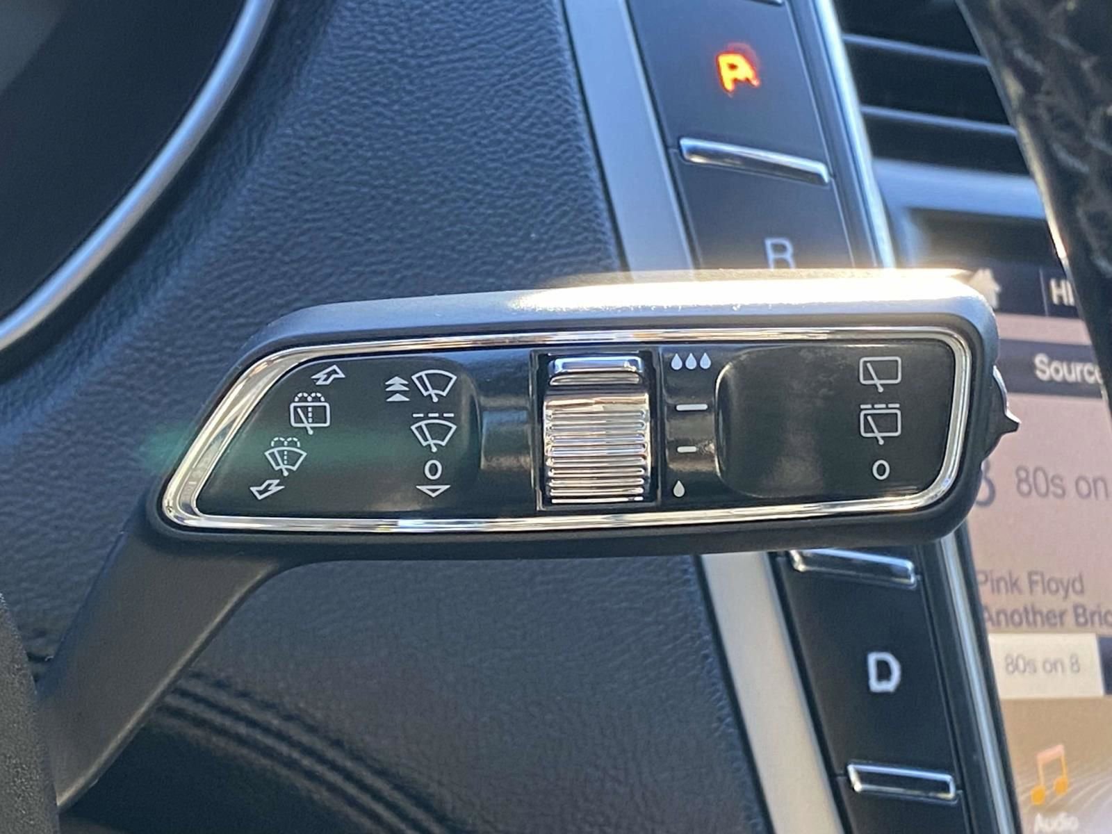 Used 2019 Lincoln Nautilus Select w/ Cargo Utility Package image 22