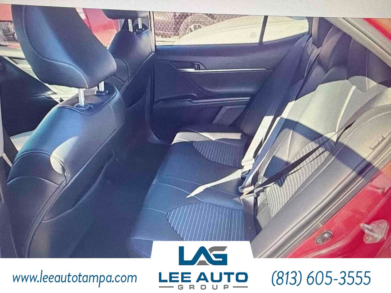 Used 2023 Toyota Camry SE image 4