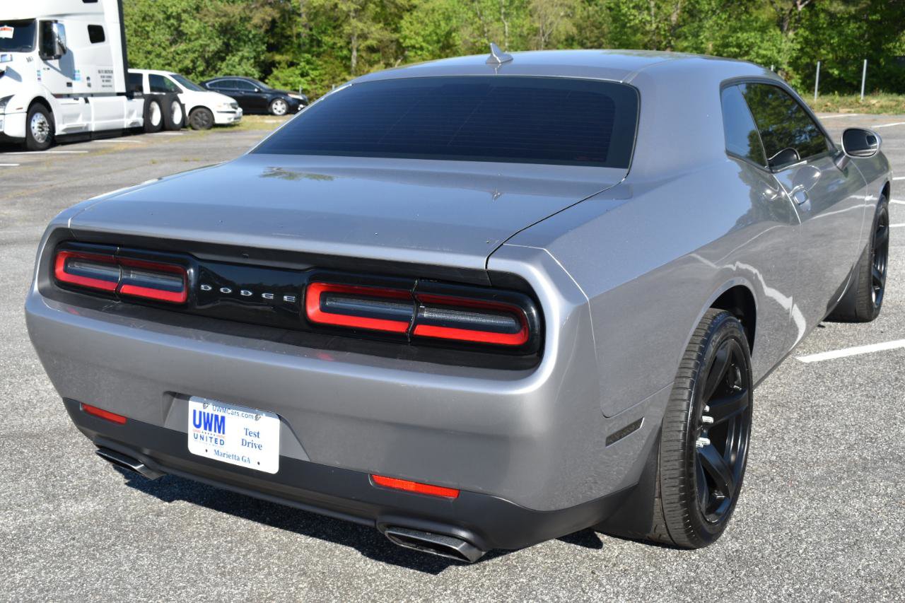 Used 2017 Dodge Challenger R/T w/ Sound Group image 6