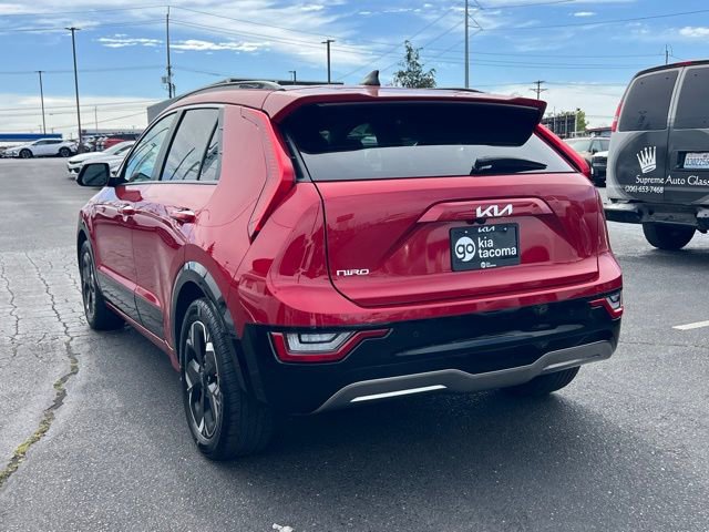 Certified 2023 Kia Niro Wave w/ Wave Preserve Package image 7