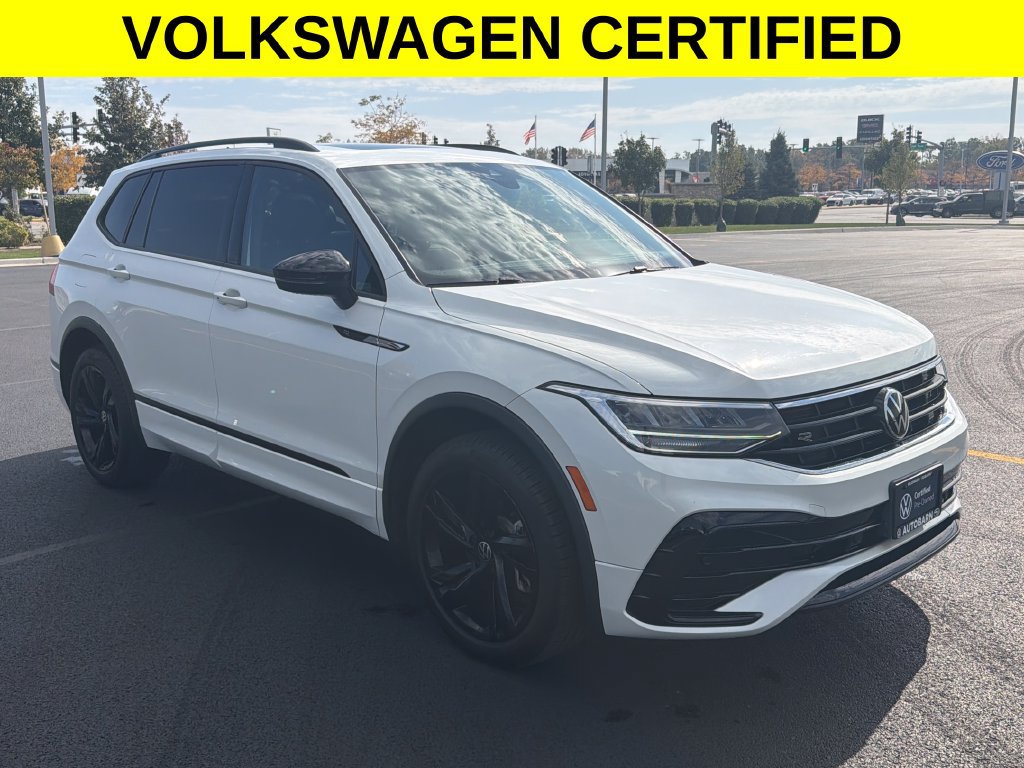 Certified 2024 Volkswagen Tiguan SE R-Line