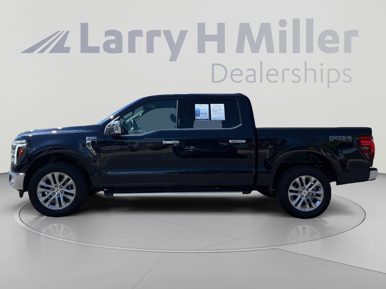 Used 2024 Ford F150 Lariat w/ FX4 Off-Road Package AWD/4WD image 2