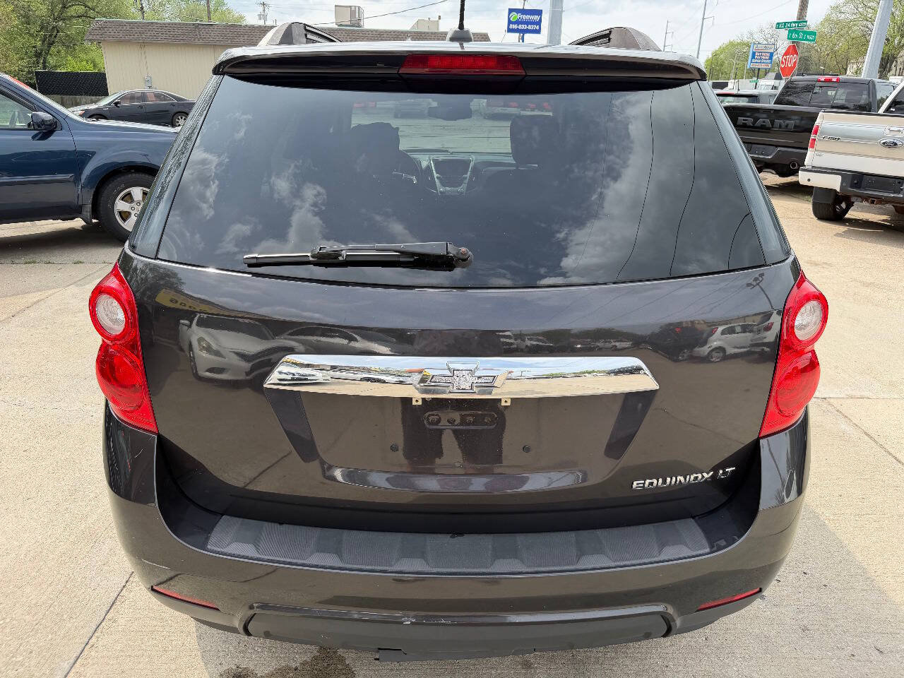 Used 2015 Chevrolet Equinox LT w/ Driver Convenience Package FWD image 6